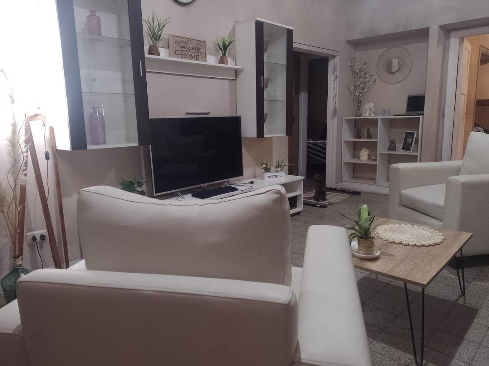 La Familia 2 Apartment Езейза Екстериор снимка